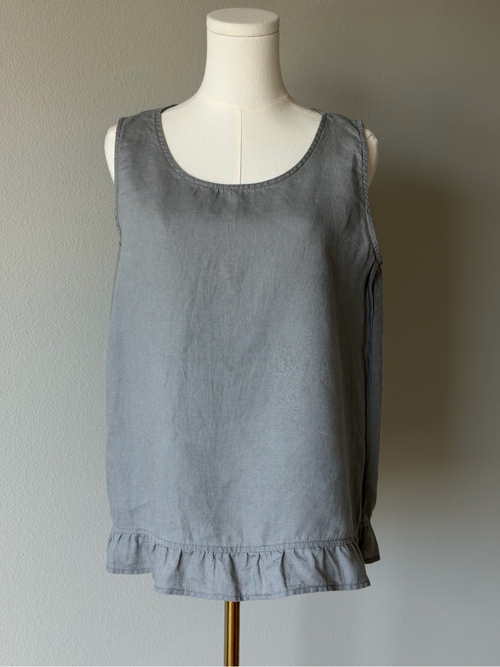 Chalet Et Ceci 100% Linen Gray Sleeveless Ruffle-Hem Tank Top Made in USA - M